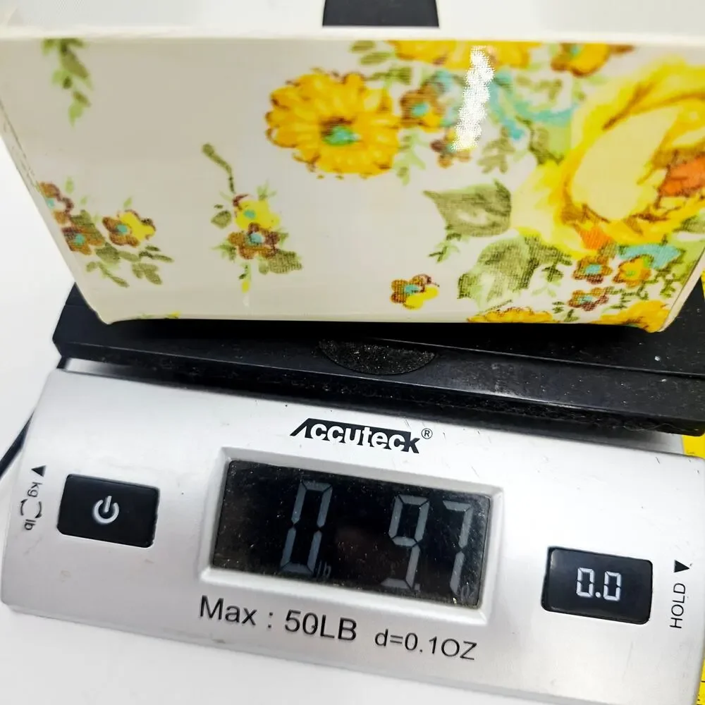 Vintage 60s Plastic Tissue Box Cover White Yellow Flowers MCM Flower Cottagecore